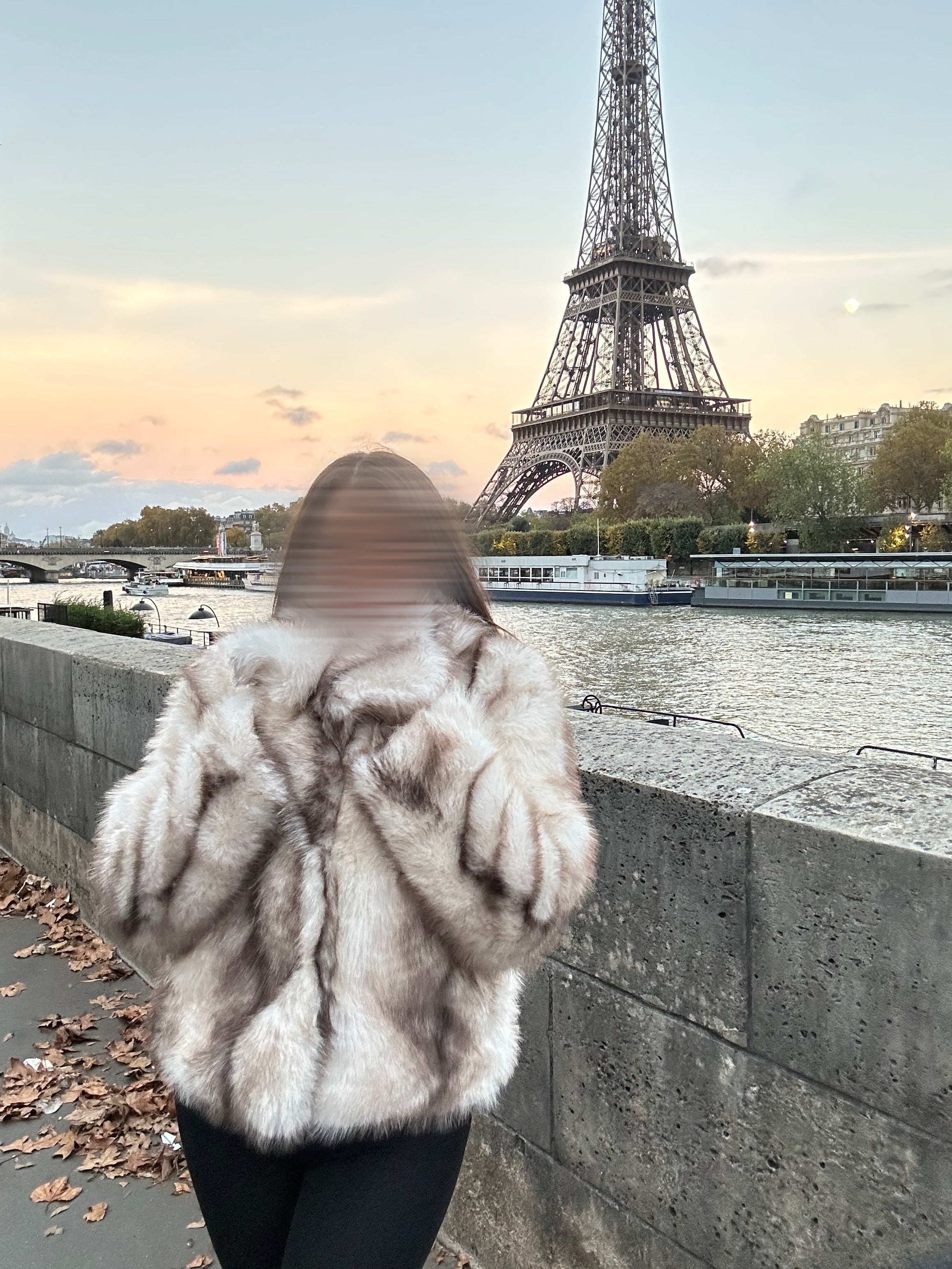 𝐅𝐎𝐔𝐑𝐑𝐔𝐑𝐄𝐒